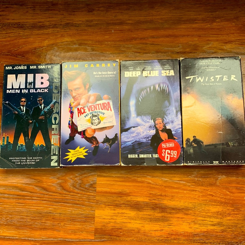 Classic Movies on VHS Cassettes 📼.  (S)